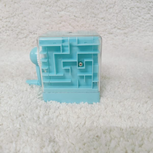 Jumbo Maze Table Sharpner