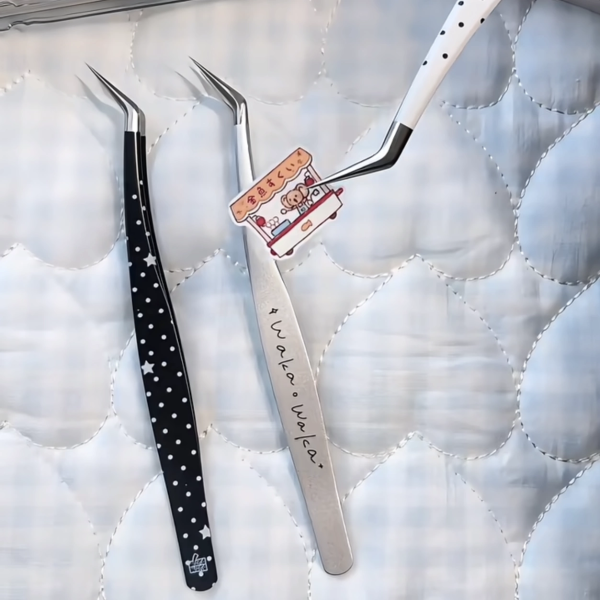 Polka Dot Tweezer