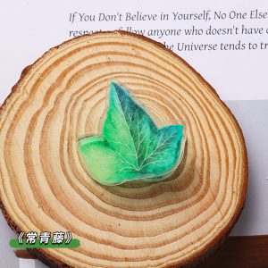 Ivy Leaf Acrylic Clip